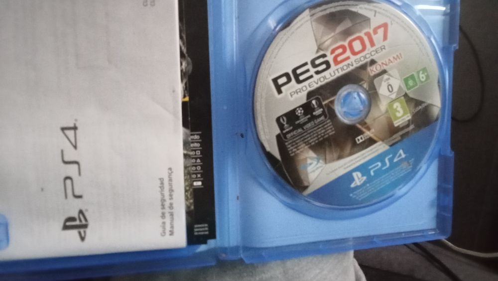 PlayStation 4 1TB