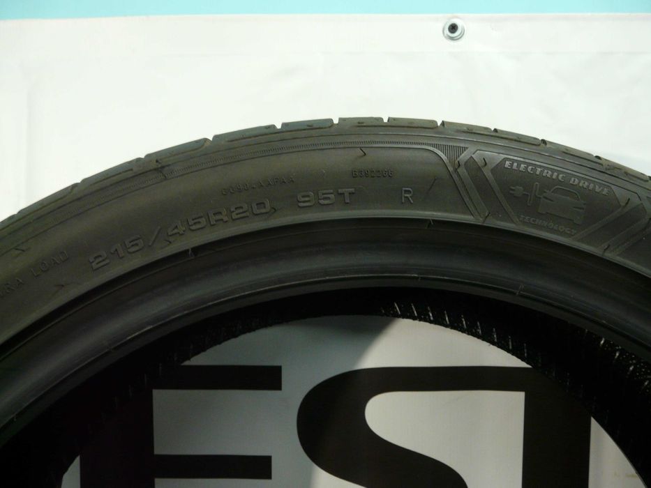 Opony letnie x2 215/45R20 Goodyear #G026