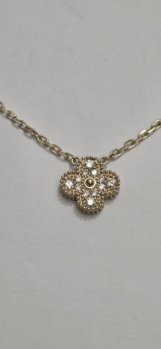 Підвіс Van Cleff & Arpels з натуральними діамантами