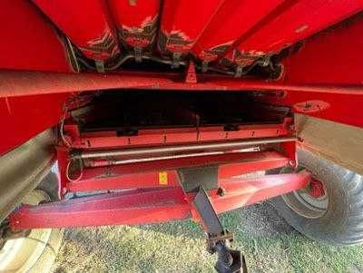 Massey Ferguson-38