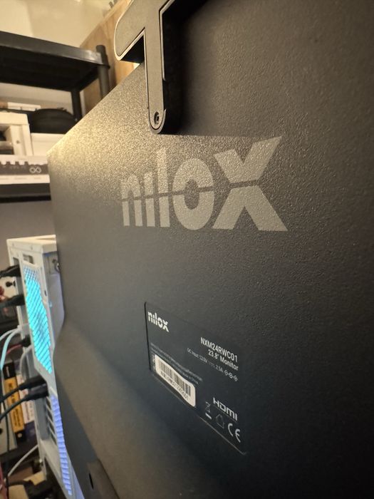 Monitor Nilox 24”