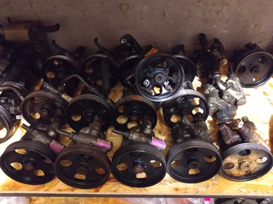 ГУР гідропідсилювач руля насос Laguna 2-Espace 4-Trafic-Vivaro