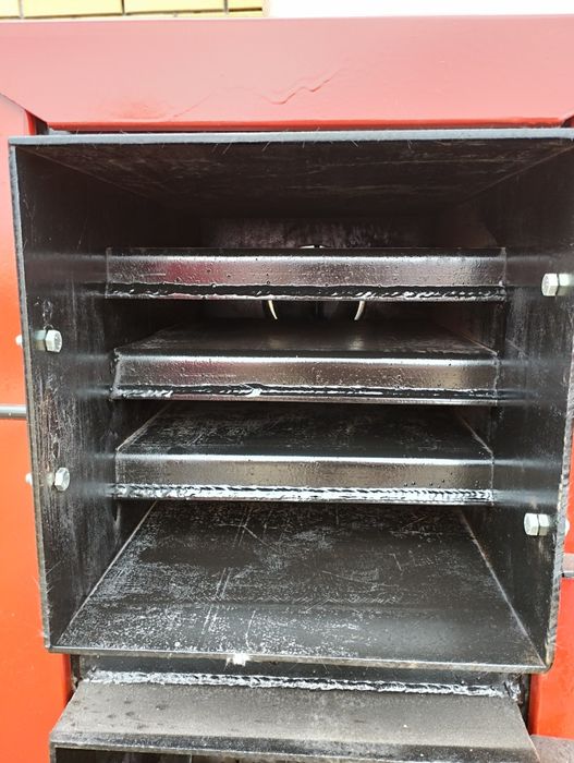 Котел твердотопливный 50 кВт (550 м2) (на отходах подсолнуха , пелетах ...