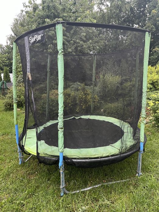 Trampolina ogrodowa