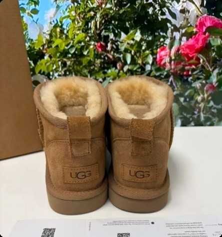 UGG Classic Mini Boots Chestnut r.37