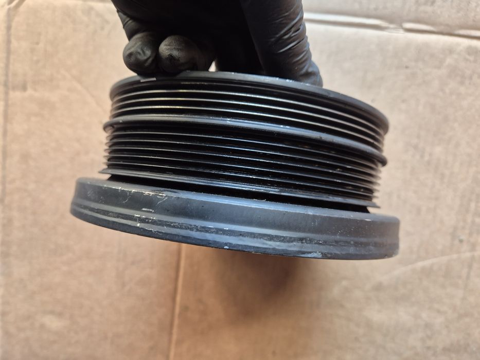 Bmw 5 E60 E61 E65 E63 X3 E83 E90 X5 E53 M57 2.5d 3.0d koło pasowe wału