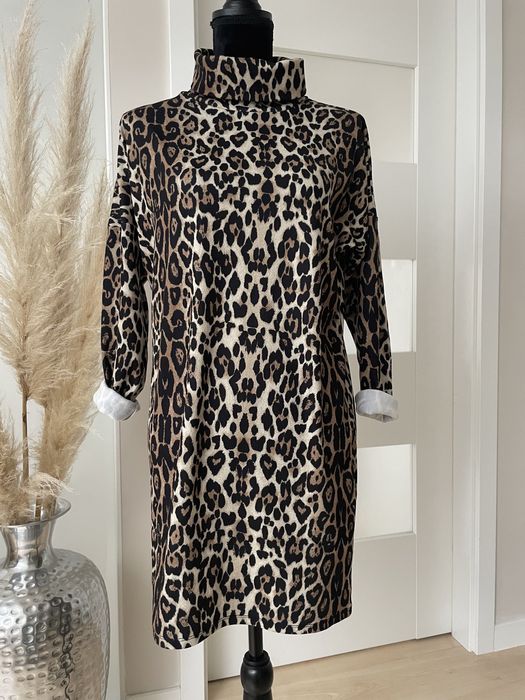 Sukeinka panterka Gina Tricot M