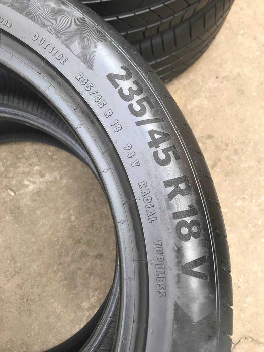 Шини Б/У 235/45 R18 Continental