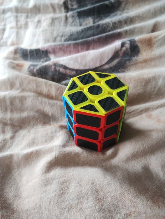 Kostka Rubika spinner