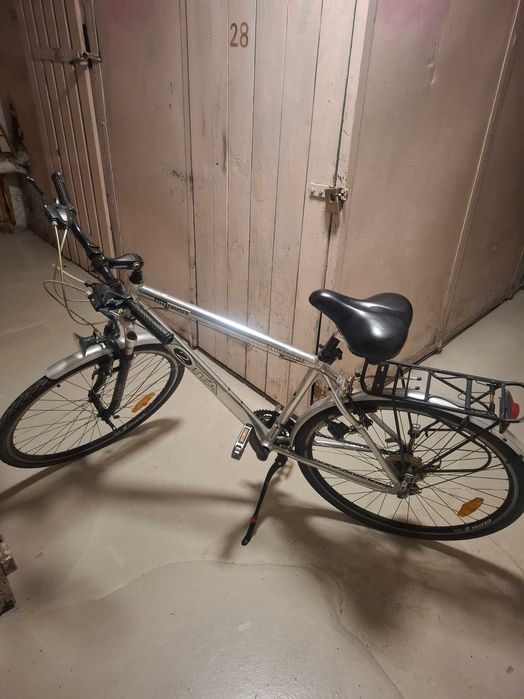 Rower miejski / trekkingowy MOTTA 28" – Nowa korba i pedały, nowa dętka, super wygodne siodło!