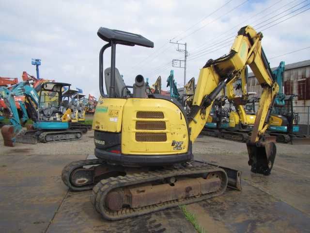 Гусеничный экскаватор Yanmar B3-6A