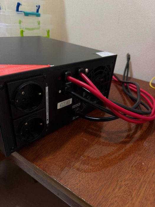 ИБП с правильной синусоидой 12V LPM-PSW-1500VA (1050Вт)