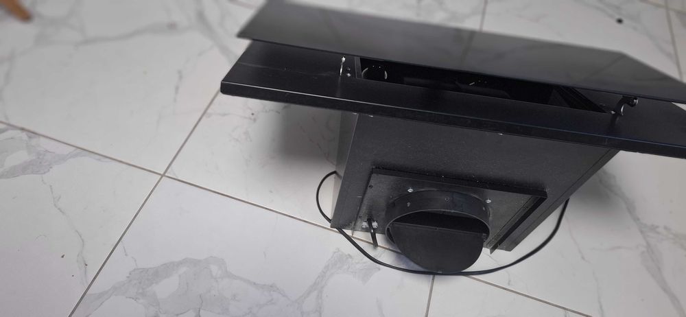 Витяжка на кухню Beko