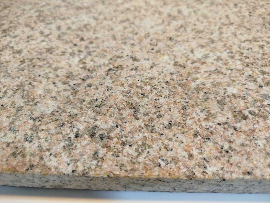 płyta płytka granitowa płomieniowana antypoślizgowa G682 SD Yellow Rock 60x60x2cm