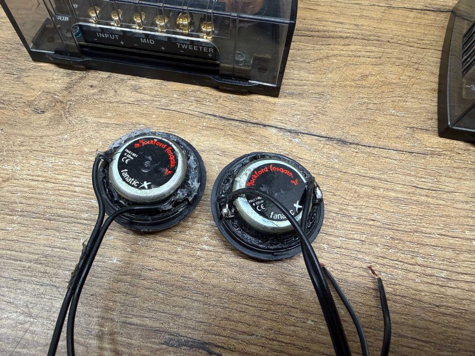 zestaw odseparowany Rockford Fosgate FNX1614