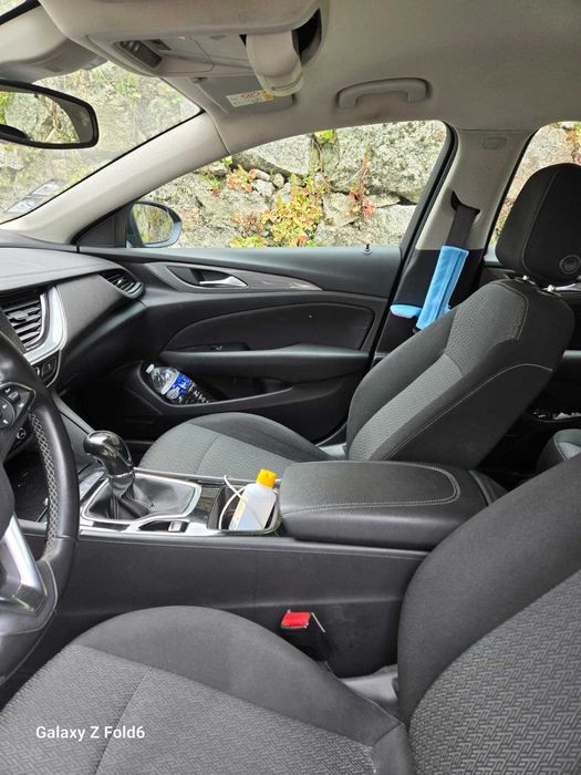 Carro Opel insignia 2018