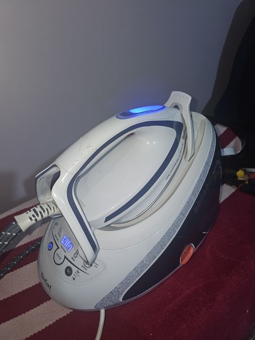 парогенератор Тефаль в гарному стані.