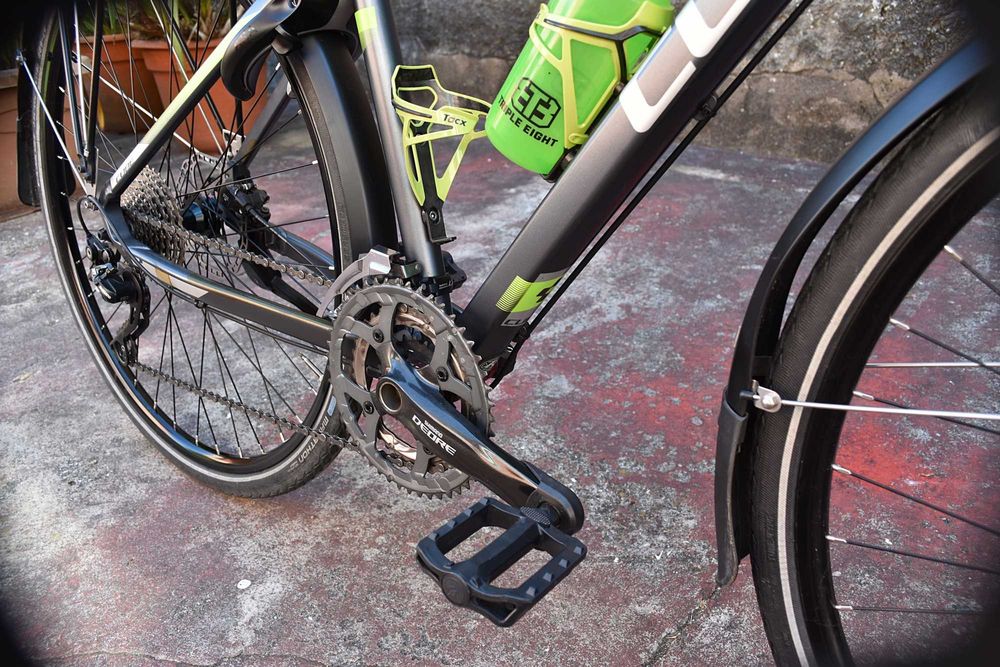 Bicicleta Cube Cross Pro