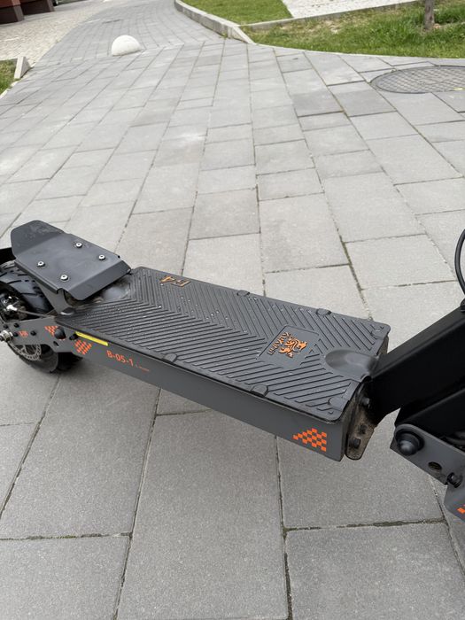 Самокат kukirin g4 на гідравліці, гарний стан