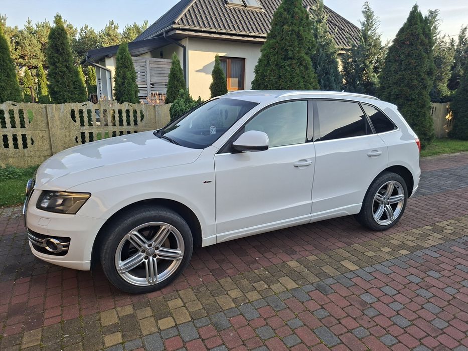 Sprzedam Audi Q5 S-line Quattro