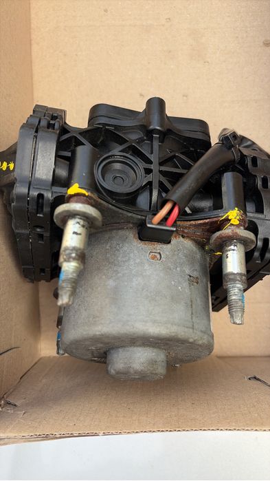 Bomba vacuo freio volvo v60 hibrida plugin P31362373