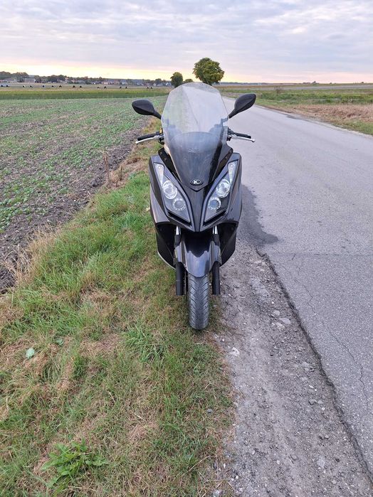 Kymco Downtown 125,  2015 rok, śmiga aż miło