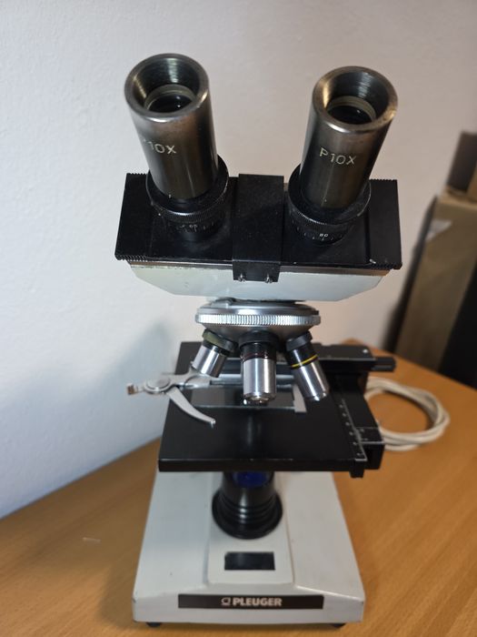 Microscópio Profissional Binocular  40 a 1000X