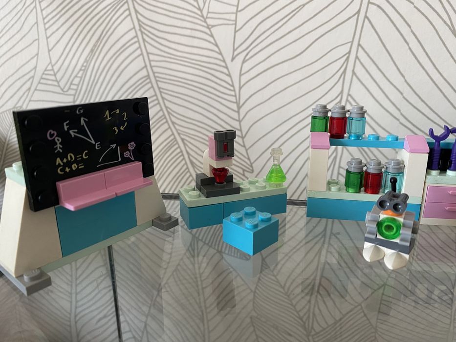 Lego Friends Laboratorium Oliwii