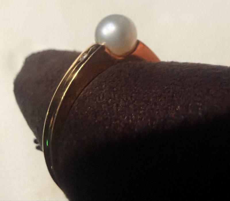 Anel de ouro 19k, peso3,36gr