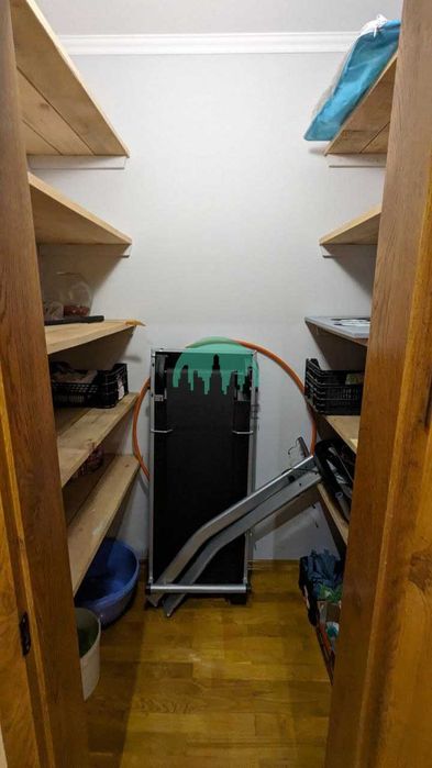 Продаж 2кімнатної квартири з меблями та технікою. 10хв до центру (38)