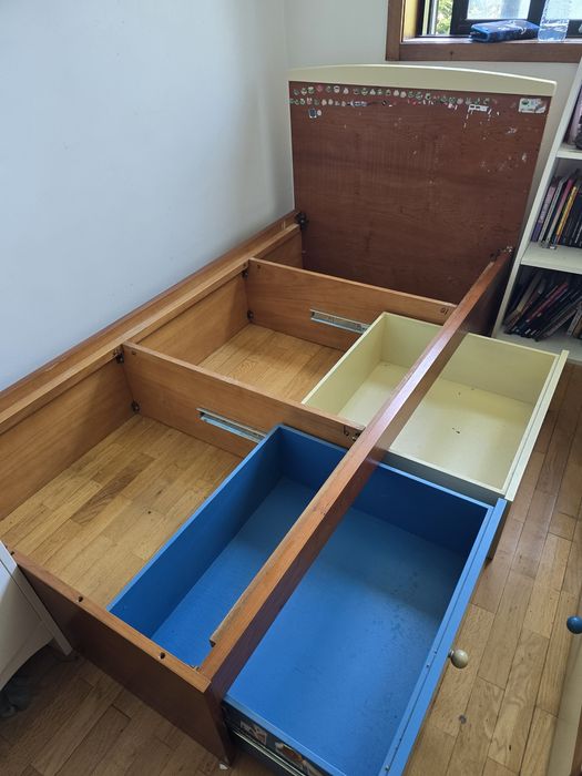 Cama + escritório Quarto menino/ jovem Madeira maciva