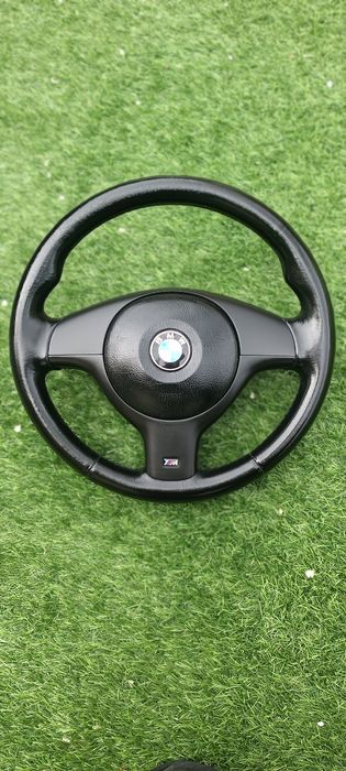 Volante em pele preta bmw E46 pack M compatível com vários modelos bmw