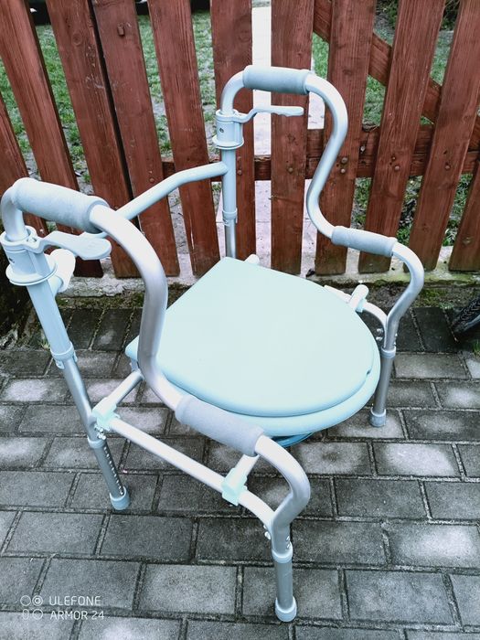 Wózek inwalidzki + krzesełko toaletowe