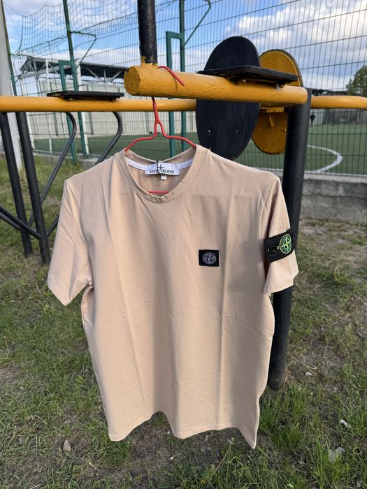 Футболки брендові