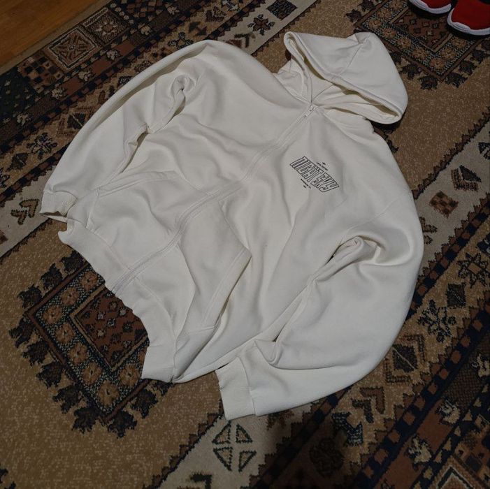 Продаю зипку sk8 y2k streetwear