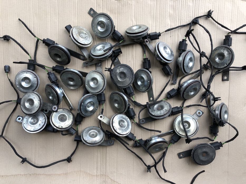 Сигнал звуковой Mercedes Sprinter W906 VW CRAFTER A9068200085