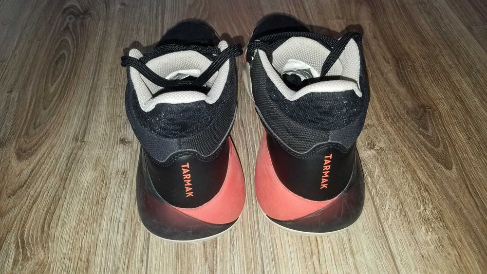 Buty TMK Blade EU38 24cm do koszykówki do kosza Tarmak stan BDB