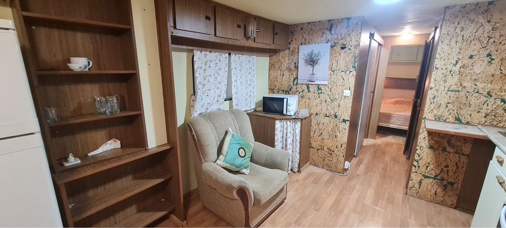 Alugar T2 Casa Móvel — Rent 2-Bedroom Mobile Home entrada imediata