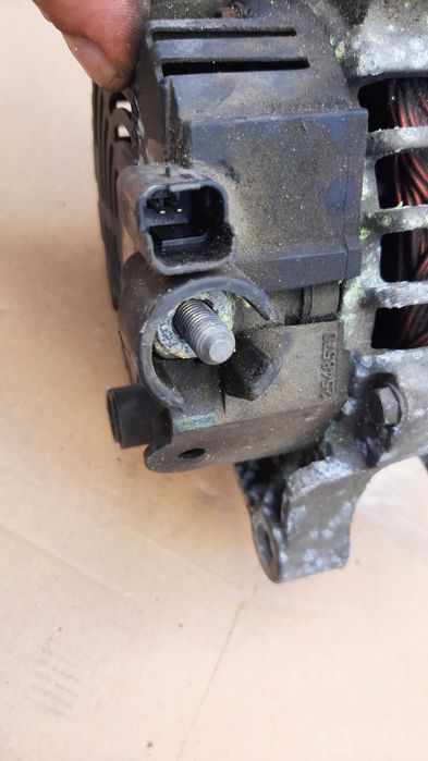 alternator Peugeot 206 1.4 16V KFU oryginał Peugeot 307