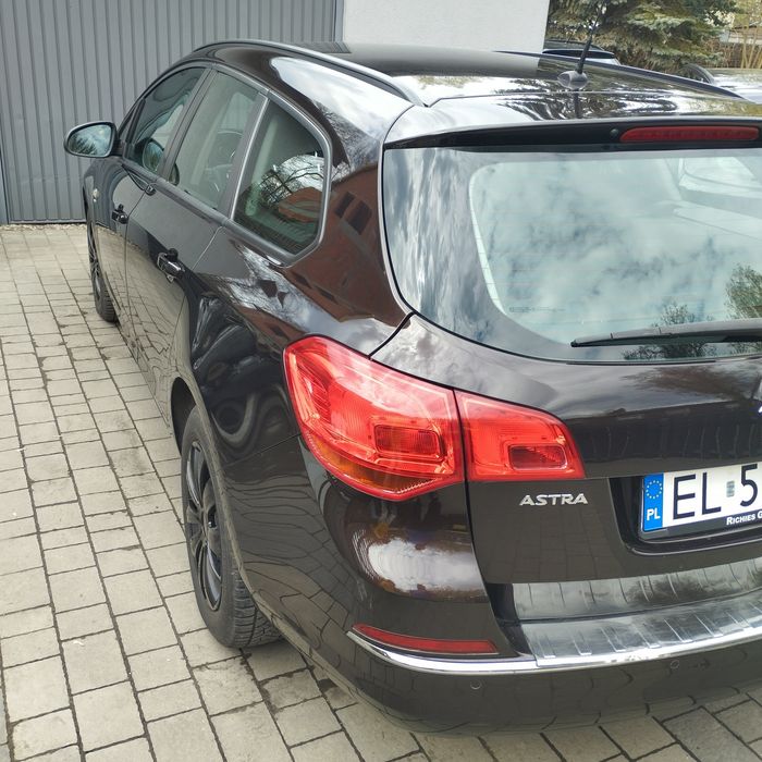 Opel Astra J 2014