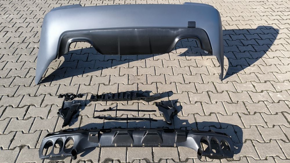 BMW E60 Tylny Zderzak M-pakiet Bodykit Tył PDC