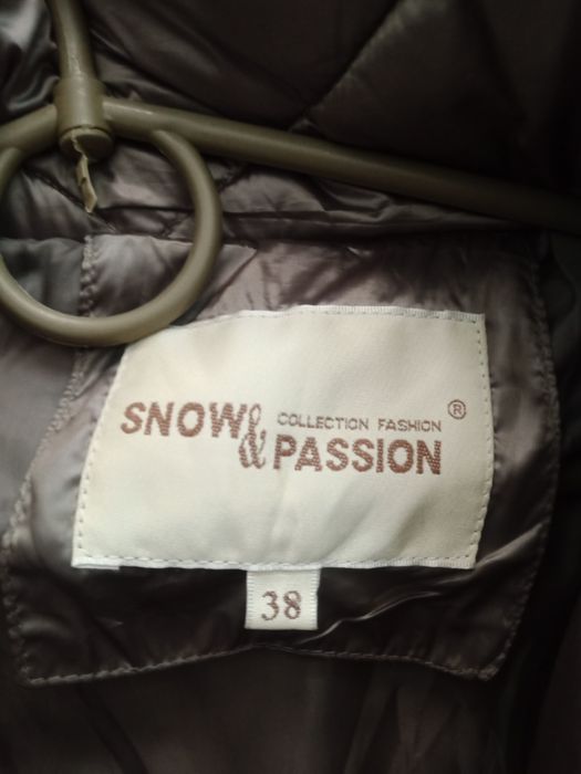 Пуховик жіночий 46-48розмір