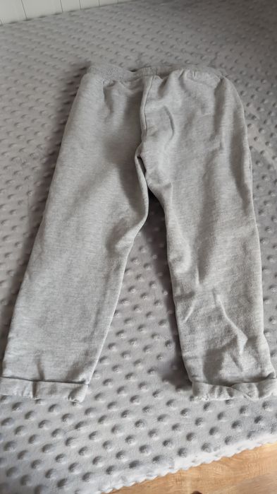 Spodnie dresowe r 110