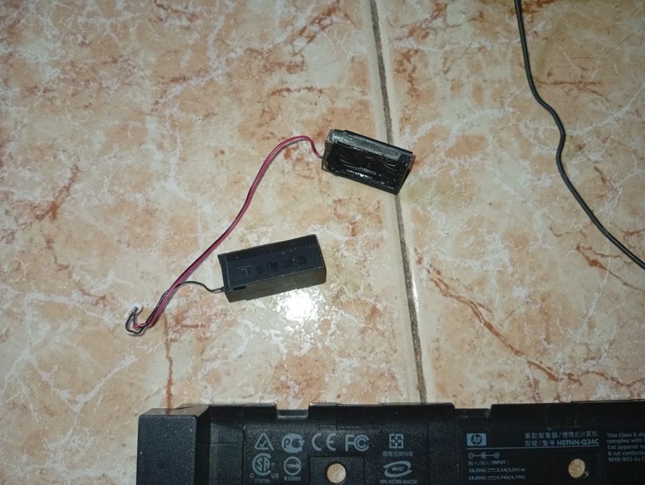 Colunas Portátil Asus HP Toshiba