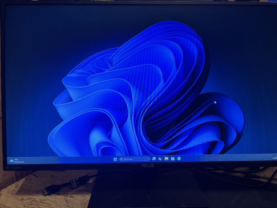 Monitor ASUS VG278 27” 165Hz 0,5ms FreeSync – używany, pudełko