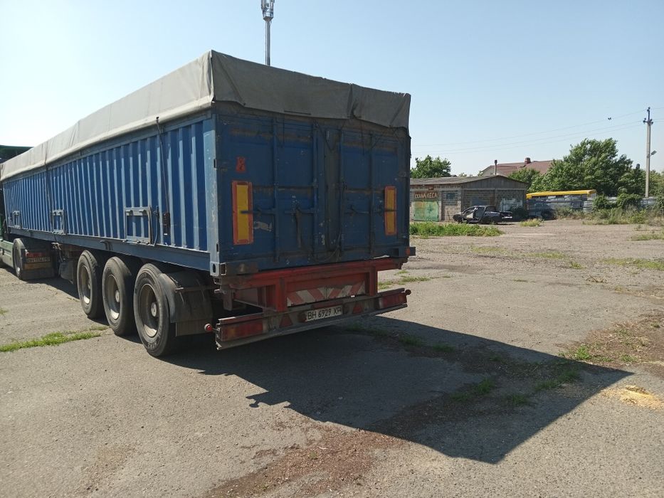 Полуприцеп контейнеровоз,зерновоз.