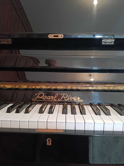 Piano vertical acustico