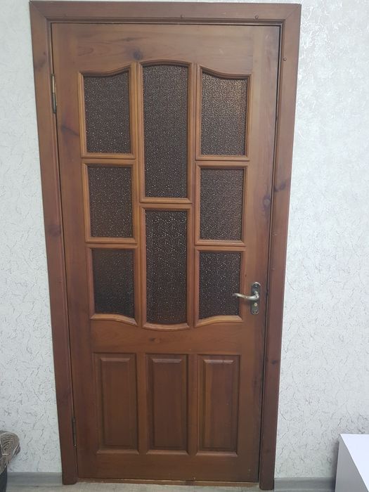 Продам деревянные двери