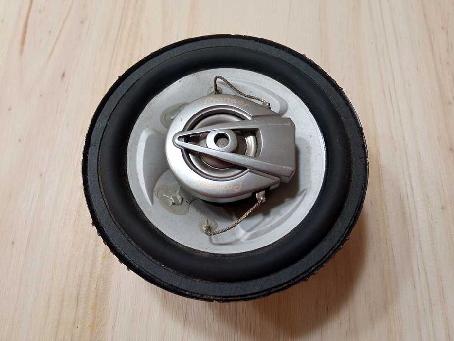 Pioneer - 1 Coluna + 2 Tampas + 2 Espumas - 10 cm