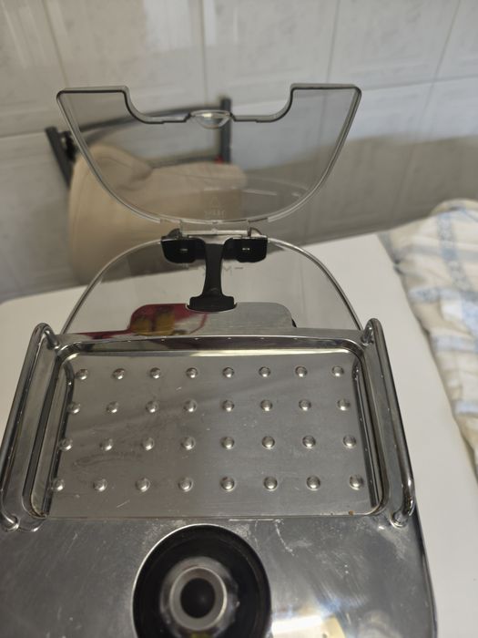 Máquina de café DeLonghi436855189275955203
